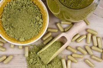 Kratom pills and powder 1671972541