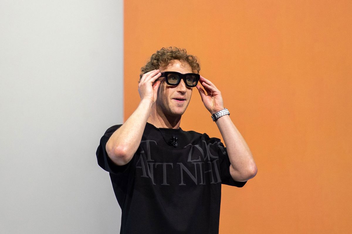 At the Meta Connect developer conference, Mark Zuckerberg, head of the Facebook group Meta, shows the prototype of computer glasses that can display digital objects in transparent lenses. (Andrej Sokolow/picture alliance via Getty Images)