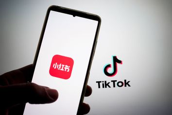 RedNote app Tiktik app logo phone